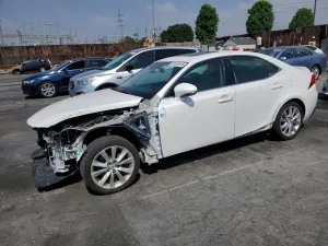Lexus IS 2.5L 6 2015