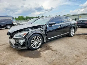 Lexus LS 4.6L 8 2013