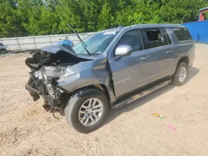 Chevrolet Suburban 5.3L 8 2024