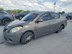 Nissan Versa 1.6L 4 2014