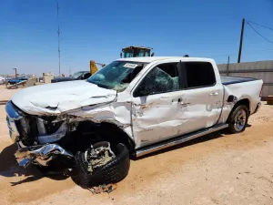 RAM 1500 5.7L 8 2020