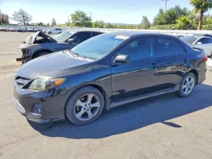 Toyota Corolla 1.8L 4 2013