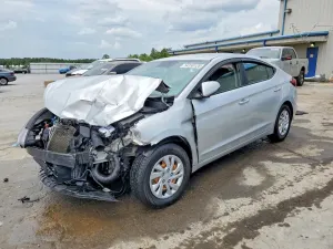 Hyundai Elantra 2.0L 4 2019