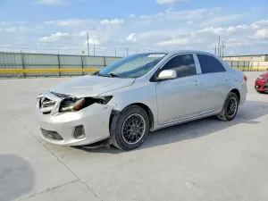 Toyota Corolla 1.8L 4 2013