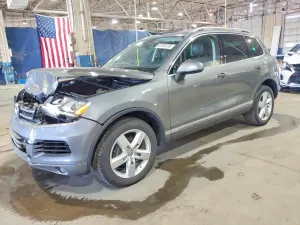 Volkswagen Touareg 3.0L 6 2014