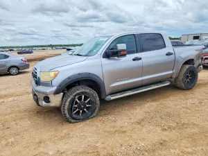 Toyota Tundra 4.6L 8 2010
