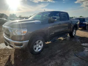 RAM 1500 5.7L 8 2021