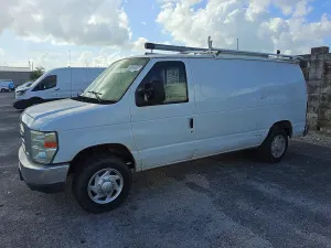 Ford Econoline 4.6L 8 2014