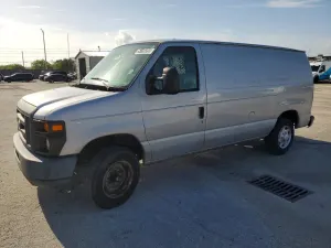Ford Econoline 4.6L 8 2014
