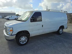 Ford Econoline 4.6L 8 2014