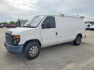 Ford Econoline 4.6L 8 2014
