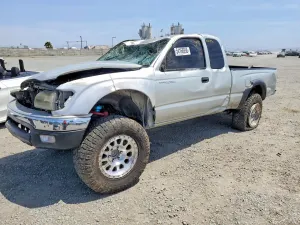 Toyota Tacoma 2.7L 4 2004