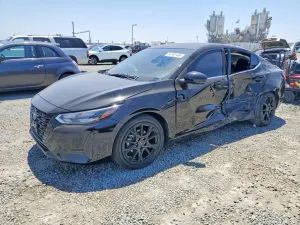 Nissan Sentra 2.0L 4 2025