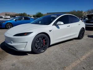 Tesla Model 3 2024