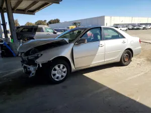 Toyota Camry 2.4L 4 2004