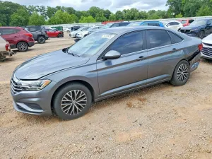 Volkswagen Jetta 1.4L 4 2021
