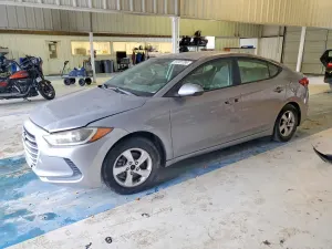Hyundai Elantra 2.0L 4 2017