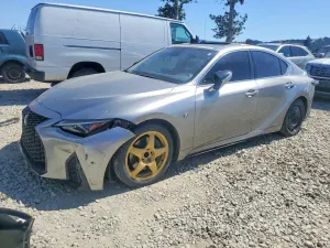Lexus IS 3.5L 6 2023