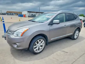 Nissan Rogue 2.5L 4 2013