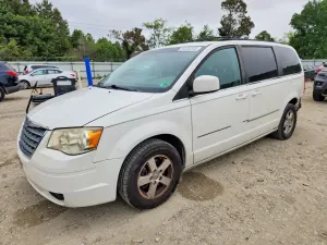 Chrysler Town & Country 3.8L 6 2010