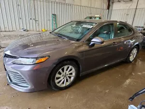 Toyota Camry 2.5L 4 2021