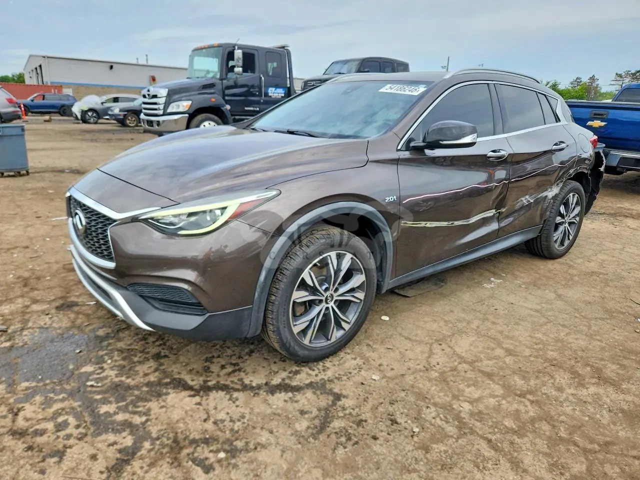 Infiniti QX30 2.0L 4 2017