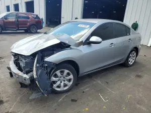 Mazda 3 2.0L 4 2012