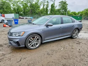 Volkswagen Passat 1.8L 4 2017