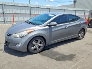 Hyundai Elantra 1.8L 4 2013