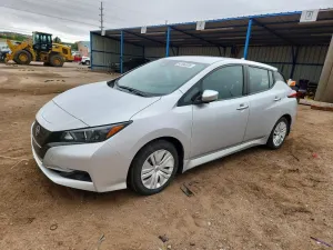 Nissan Leaf U 2025