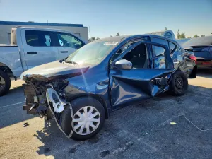 Nissan Versa 1.6L 4 2015