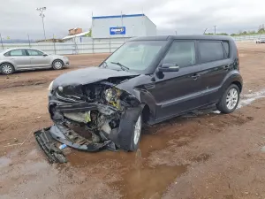 Kia Soul 2.0L 4 2013