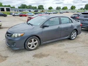 Toyota Corolla 1.8L 4 2013