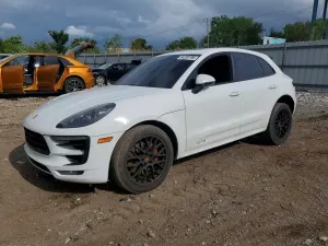 Porsche Macan 3.0L 6 2018