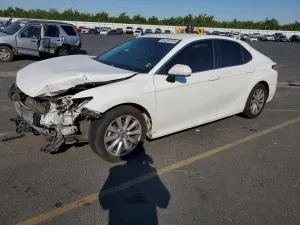 Toyota Camry 2.5L 4 2018
