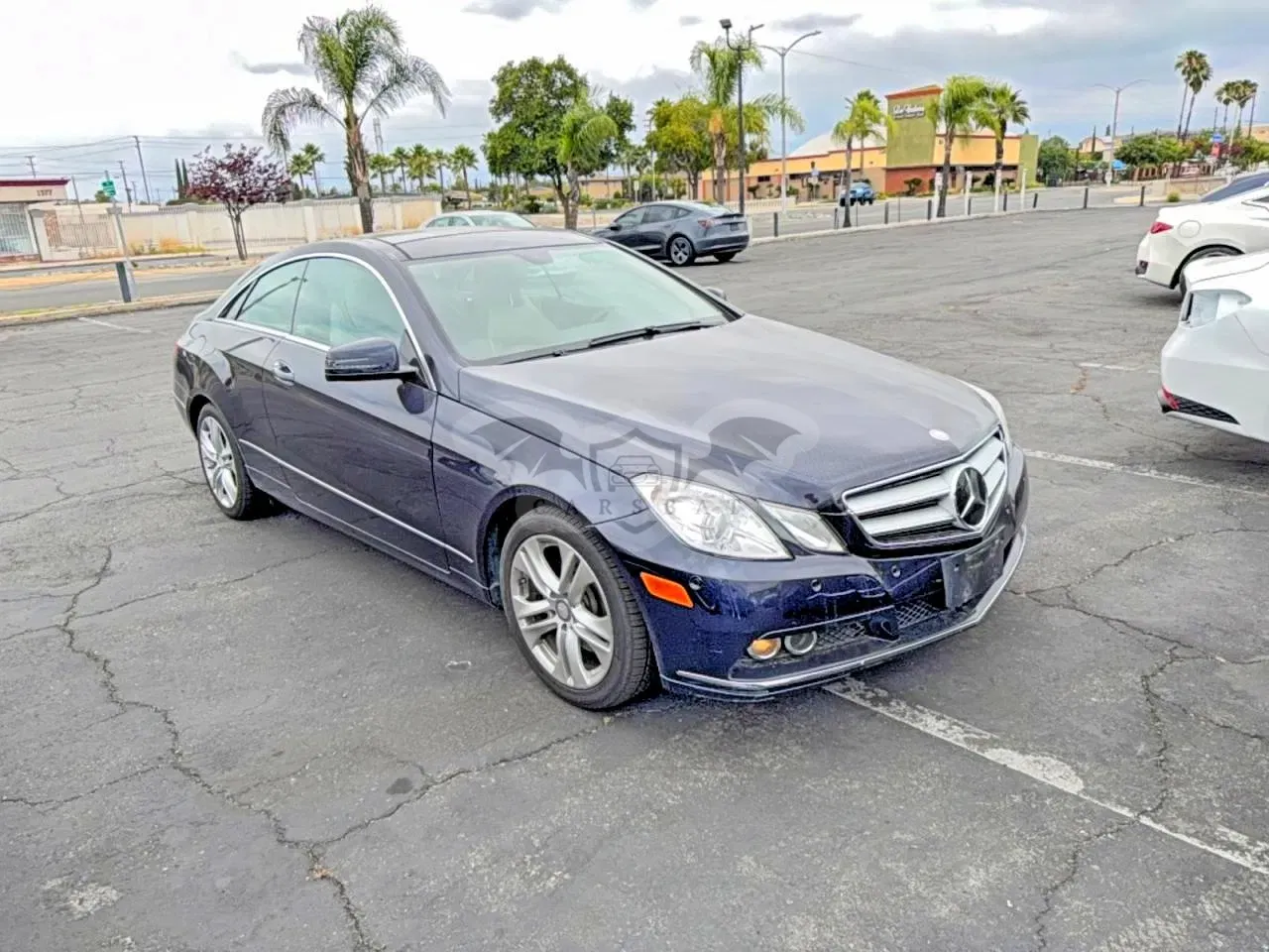Mercedes-Benz E 3.5L 6 2011
