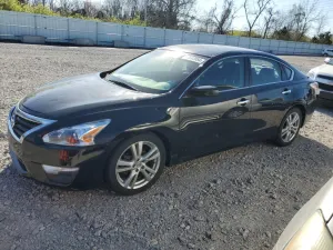 Nissan Altima 3.5S 3.5L 6 2013