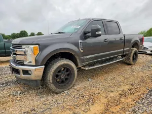 Ford F-250 6.7L 8 2017