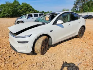 Tesla Model Y 2026