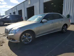 Mercedes-Benz E 3.5L 6 2010