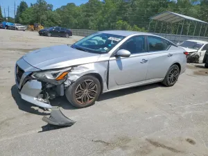 Nissan Altima 2.5L 4 2020