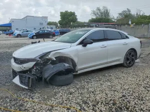 Kia K5 2.5L 4 2025