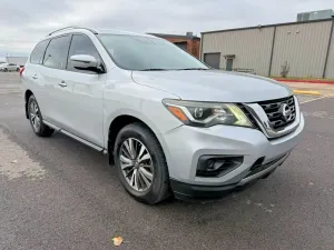 Nissan Pathfinder 3.5L 6 2017