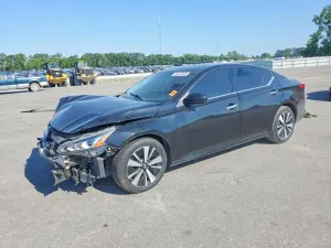 Nissan Altima 2.5L 4 2021