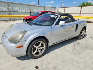 Toyota MR2 1.8L 4 2000