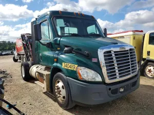 Freightliner Cascadia 12.8L 6 2015