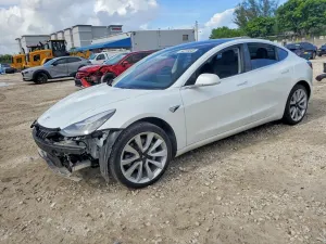 Tesla Model 3 2018