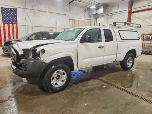 Toyota Tacoma 2.7L 4 2023