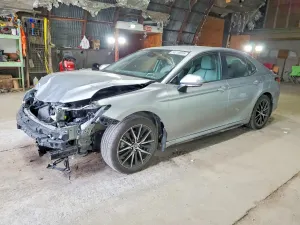 Toyota Camry 2.5L 4 2023