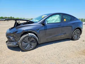 Tesla Model Y 2026